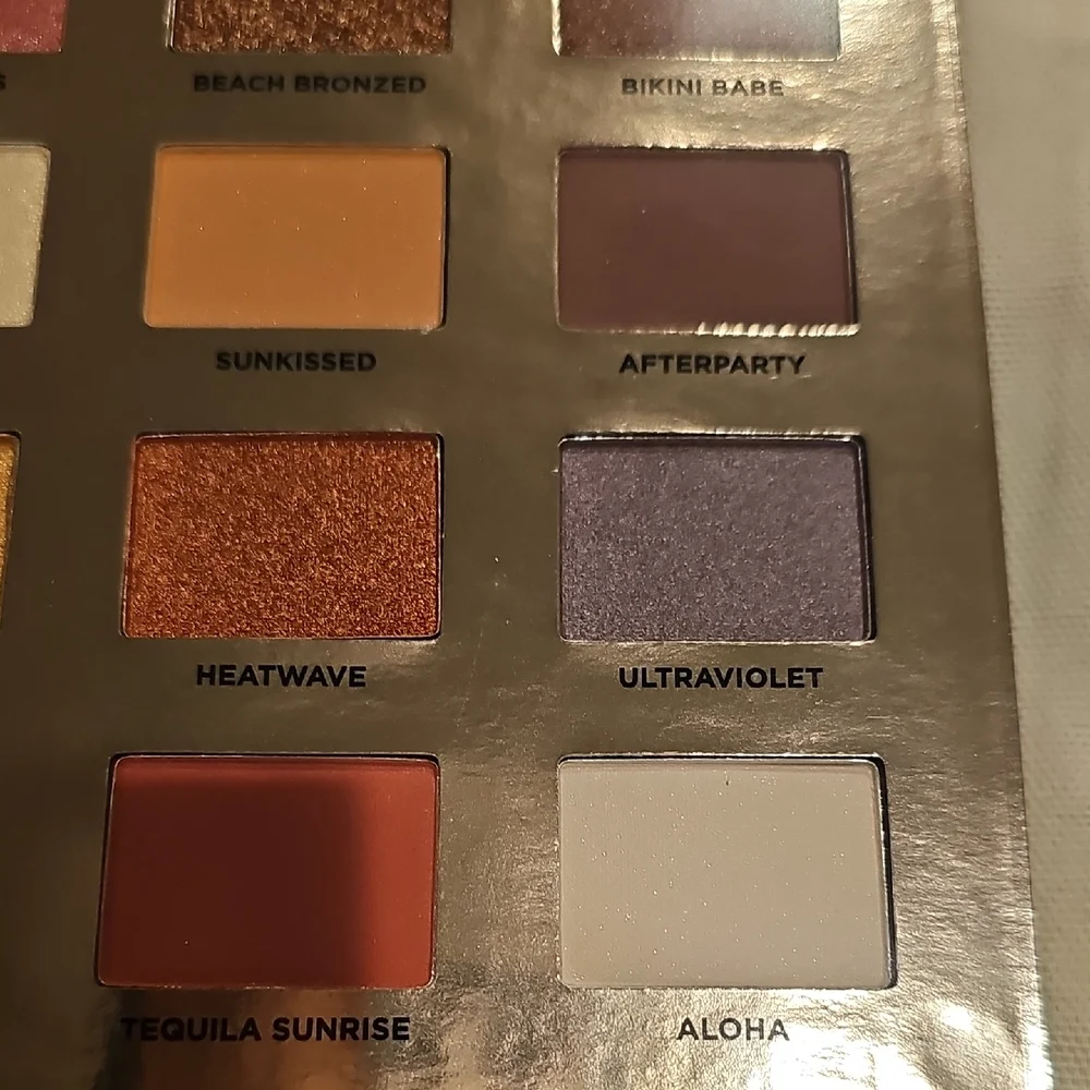 Iconic Eyeshadow Palette - Sunset Glow Collection